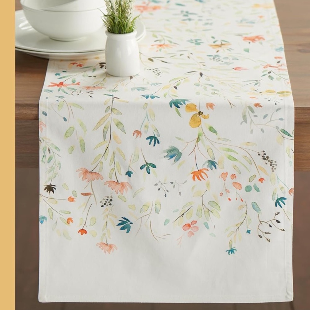 Madison d’ Hermine Floral Print Double Layer Table Runner with Multicolor Design